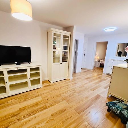 Mountain view 2-double bedroom apartment Jelenia Góra Buitenkant foto