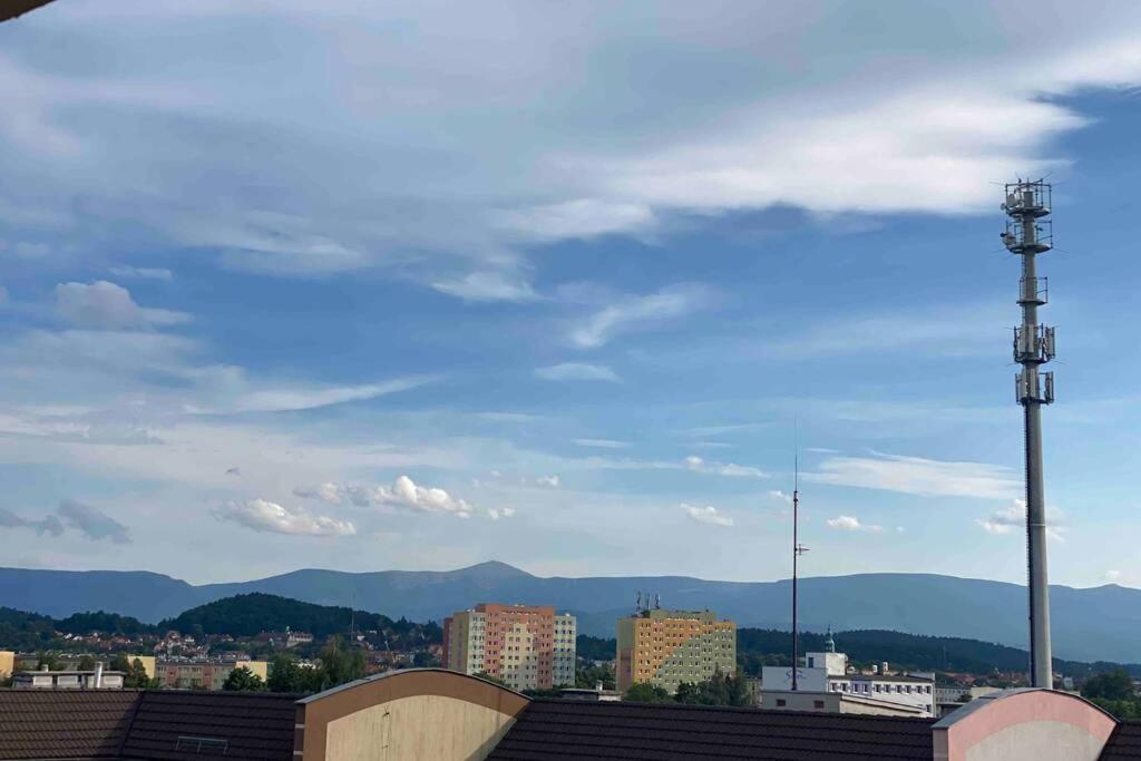 Mountain view 2-double bedroom apartment Jelenia Góra Buitenkant foto