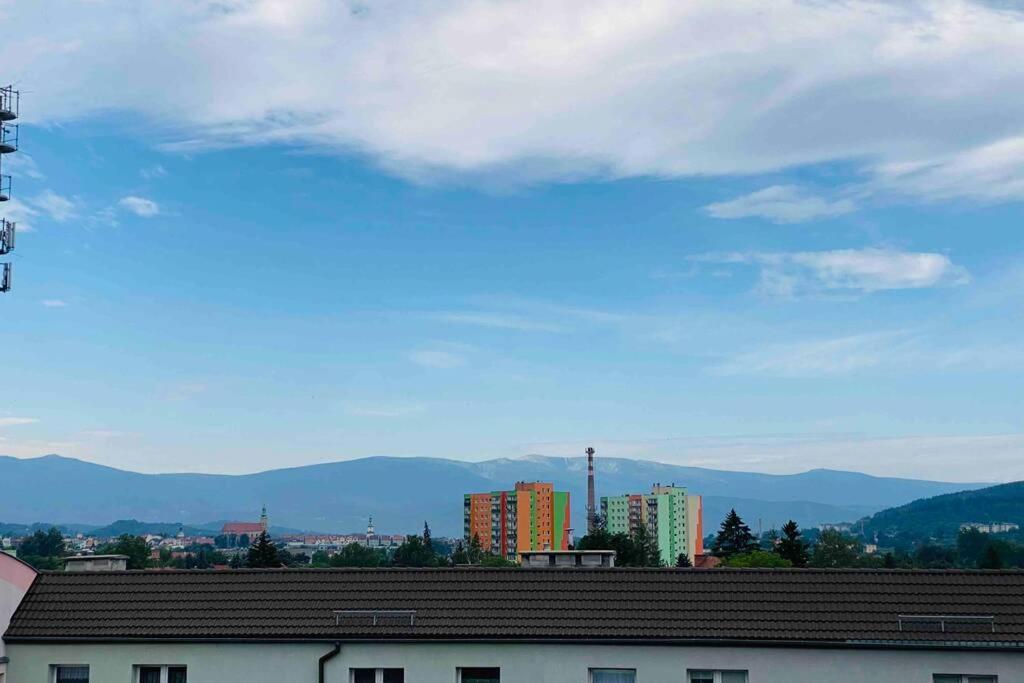 Mountain view 2-double bedroom apartment Jelenia Góra Buitenkant foto