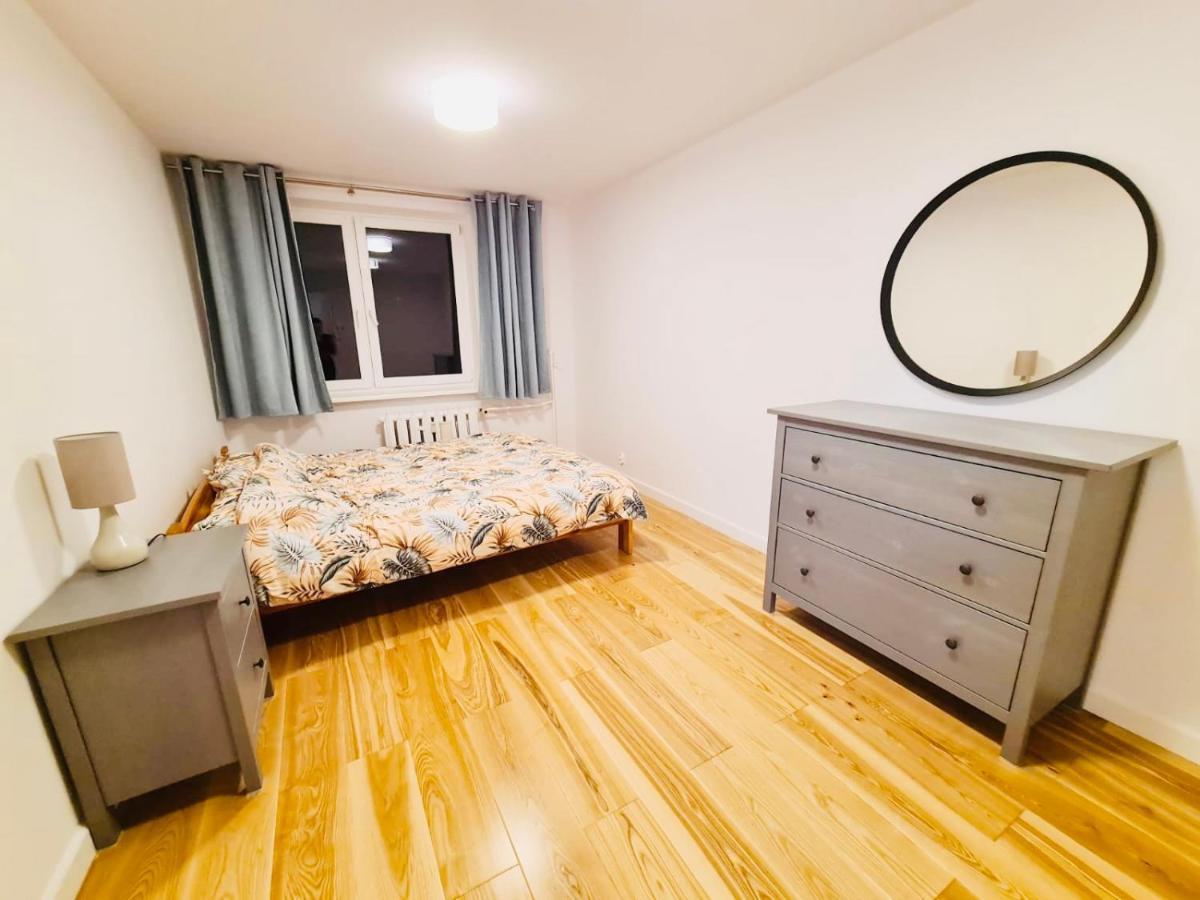 Mountain view 2-double bedroom apartment Jelenia Góra Buitenkant foto